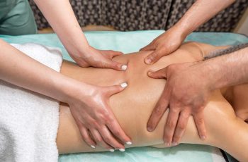 four-hands-massage